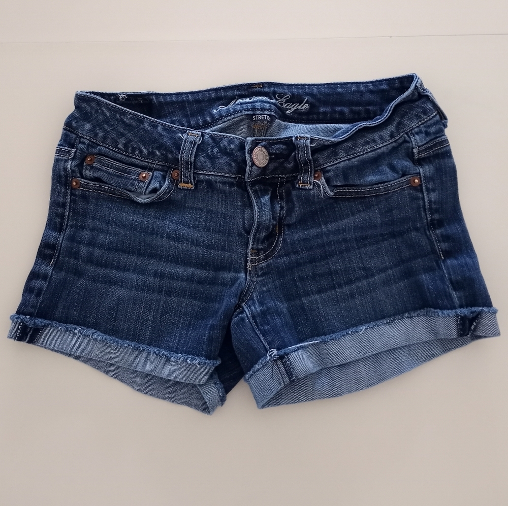 American Eagle Outfitters Stretch Cuffed Jean Shorts Women's Size 2